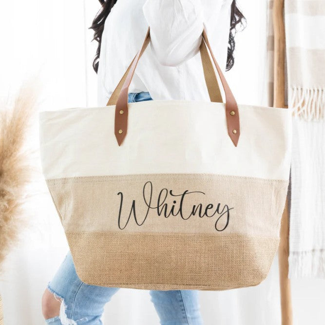 A multicolor personalized tote on a woman’s arm